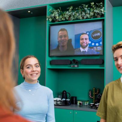 Collaborative display on wall